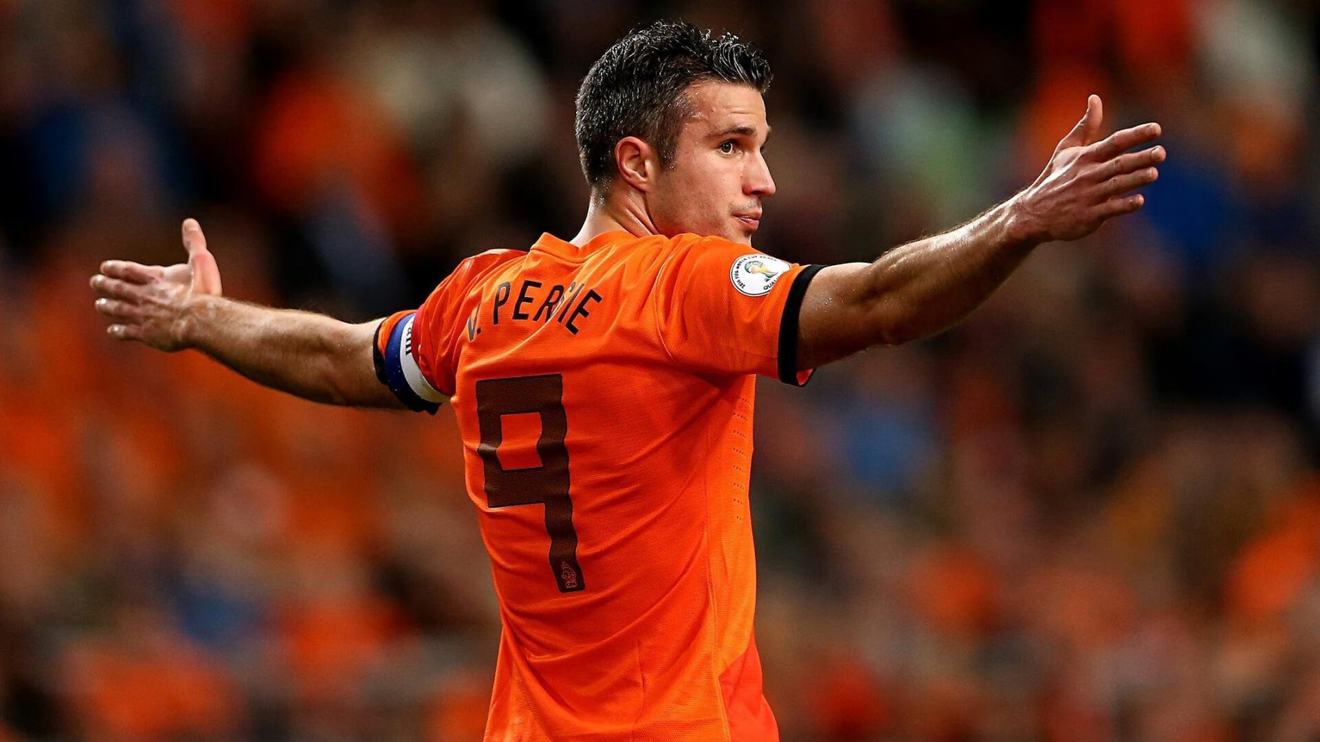 迪马利亚一手掌控比赛走势，伊拉克战术压制伊朗的启示，个体与体系的足球辩证法