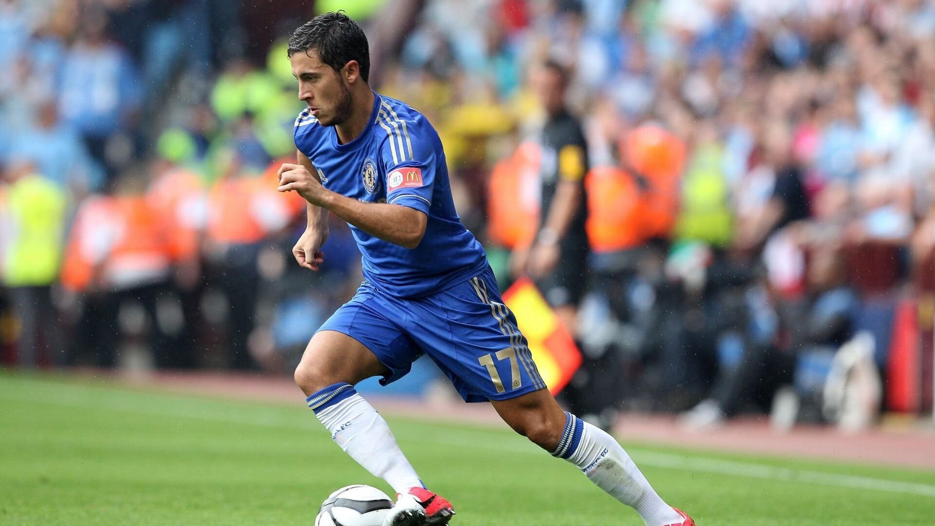 萨卡闪耀，当英格兰的利刃刺穿巴斯克的铁壁